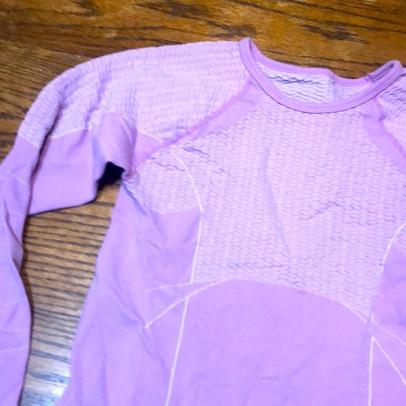 Nike thermafit fitted compression long sleeve top - Picture 3 of 8